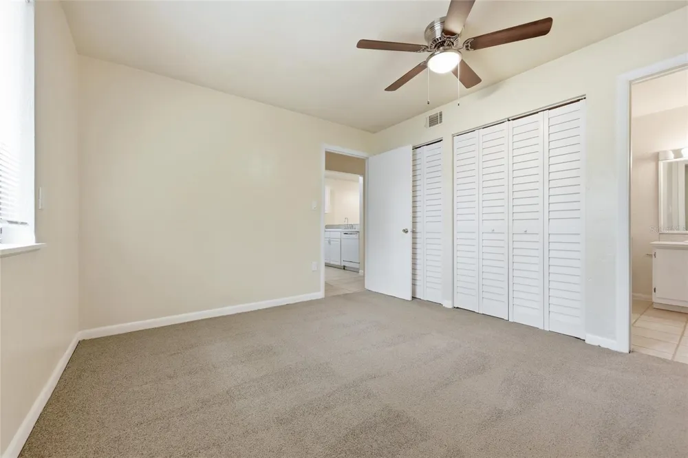 85 SE 16TH AVENUE #F301 Gainesville, FL 32601