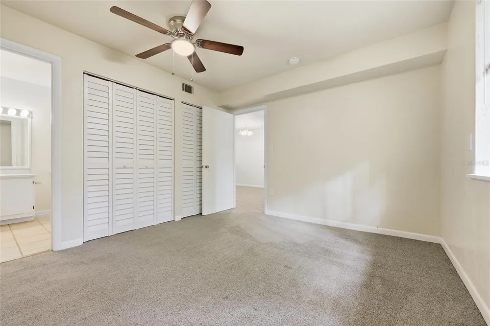 85 SE 16TH AVENUE #F301 Gainesville, FL 32601