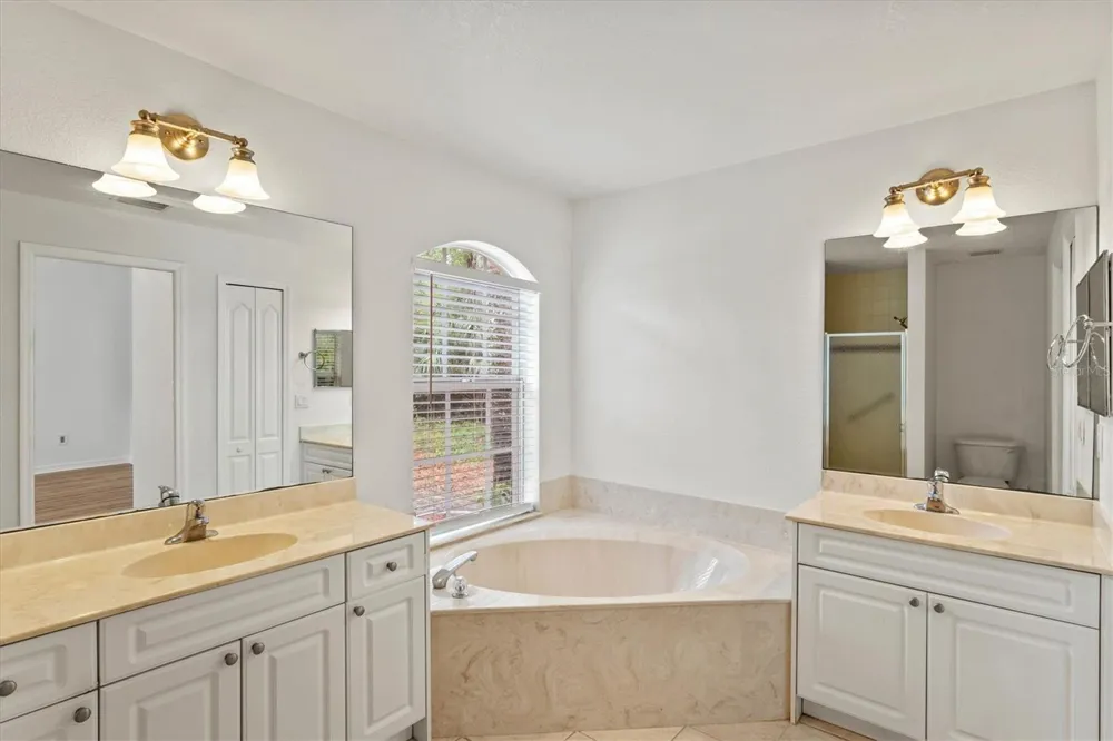 5047 ADINA CIRCLE North Port, FL 34291