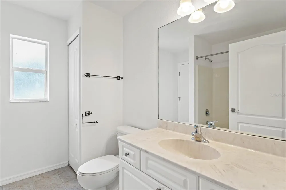 5047 ADINA CIRCLE North Port, FL 34291