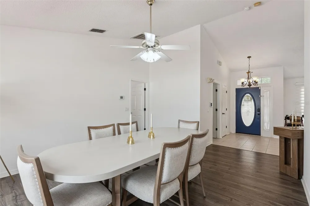 8611 PRIMROSE DRIVE Kissimmee, FL 34747