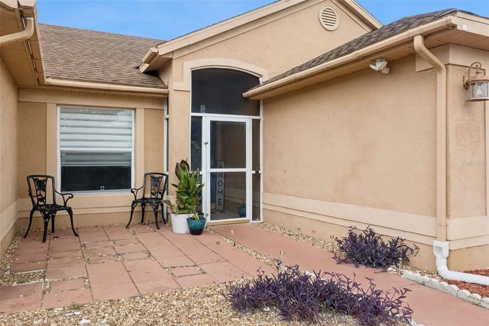 8611 PRIMROSE DRIVE Kissimmee, FL 34747