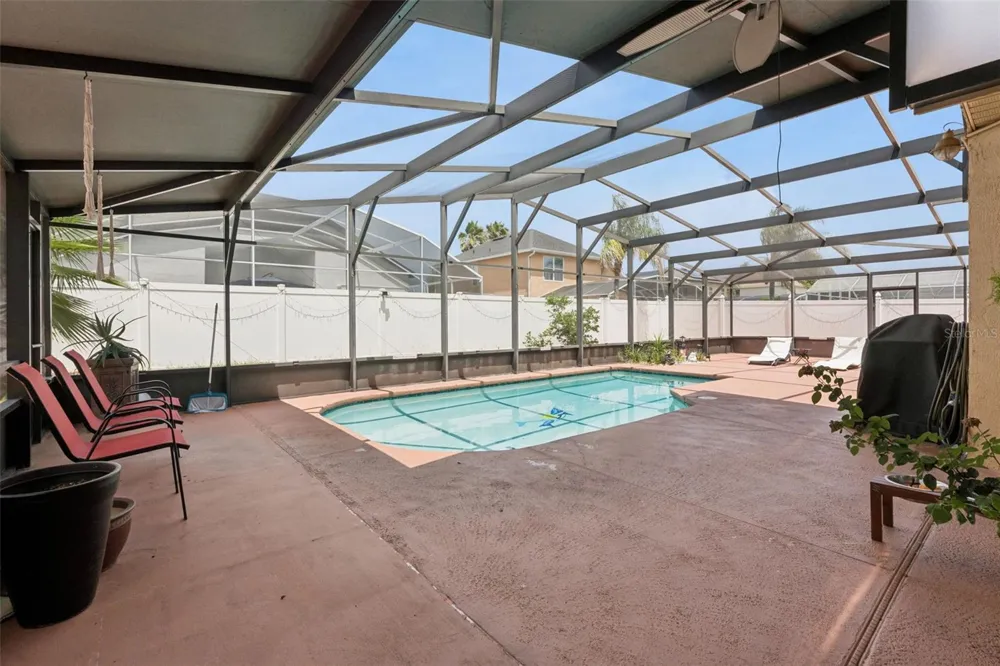 8611 PRIMROSE DRIVE Kissimmee, FL 34747