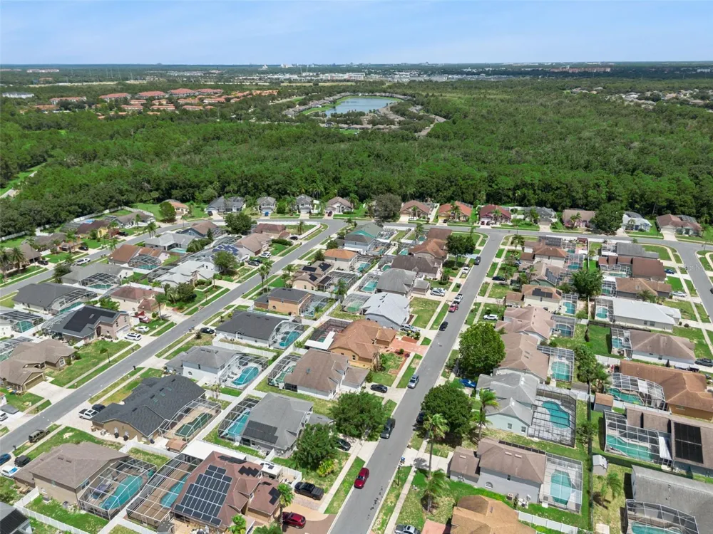 8611 PRIMROSE DRIVE Kissimmee, FL 34747