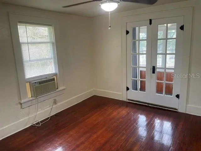 848 3RD STREET #1/2 St Petersburg, FL 33701