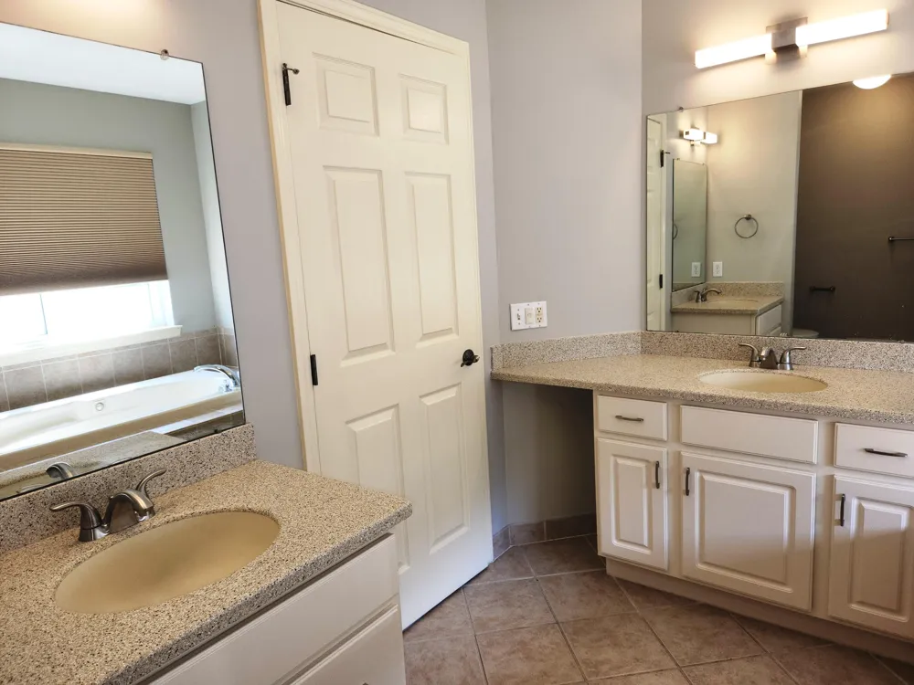 6501 Wisteria Trace Scio Township, MI 48103