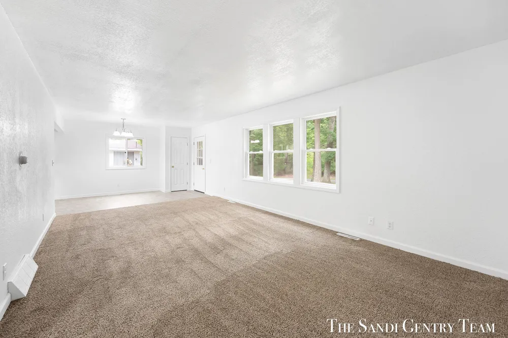 4725 Orshal Road Fruitland Township, MI 49461