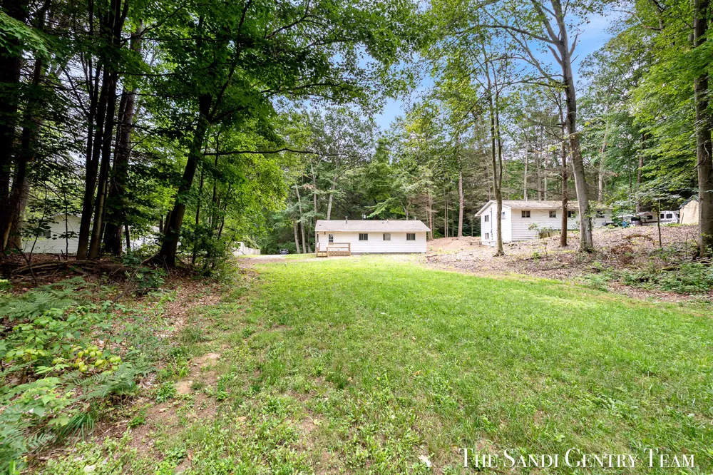 4725 Orshal Road Fruitland Township, MI 49461
