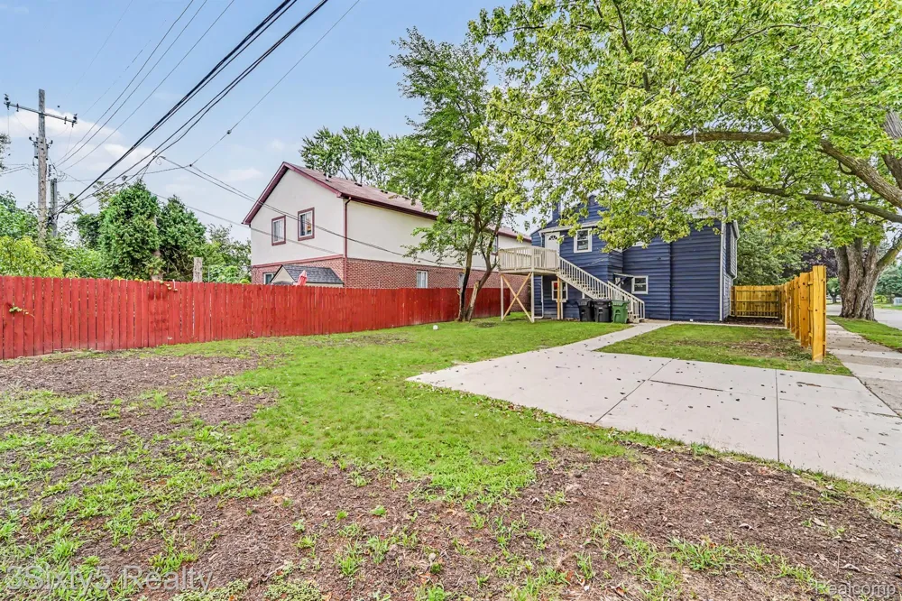17128 Cicotte Avenue #B Allen Park City, MI 48101