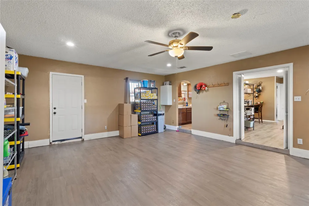 1646 Savage Drive Mesquite, TX 75149