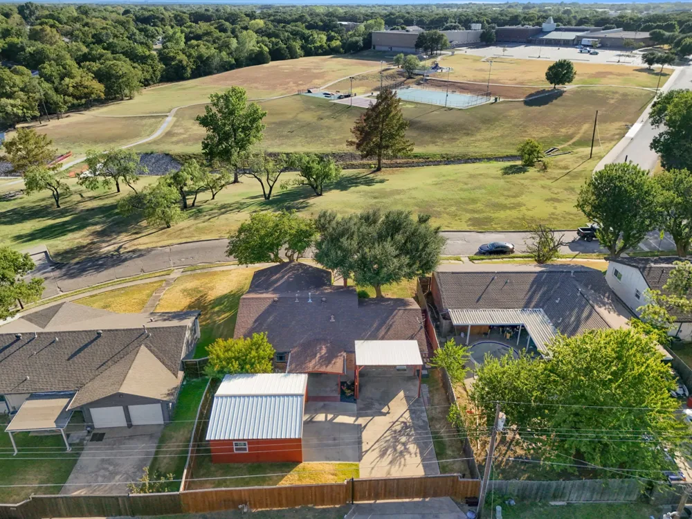 1646 Savage Drive Mesquite, TX 75149