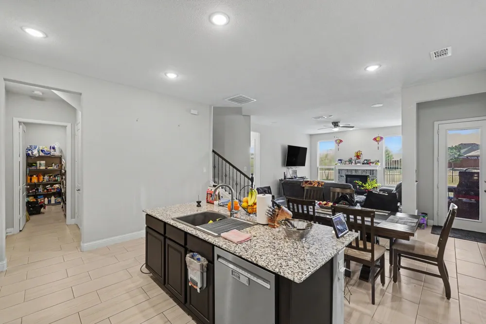 2901 Lakeside Drive Providence Village, TX 76227