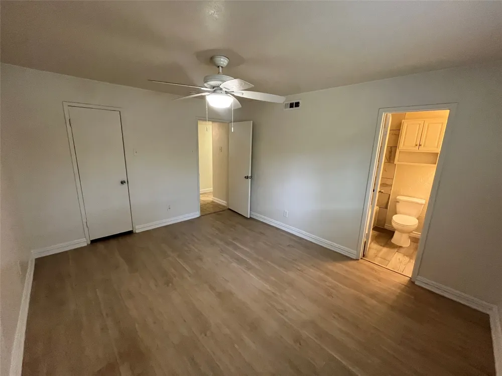 5313 Preston Trail Garland, TX 75043