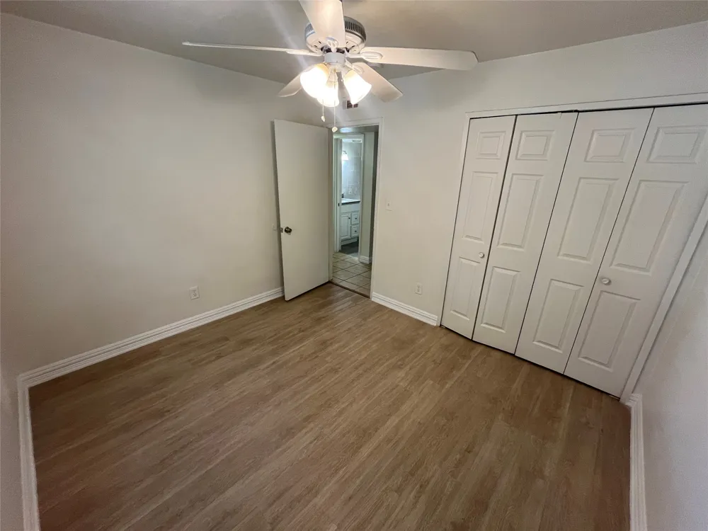 5313 Preston Trail Garland, TX 75043