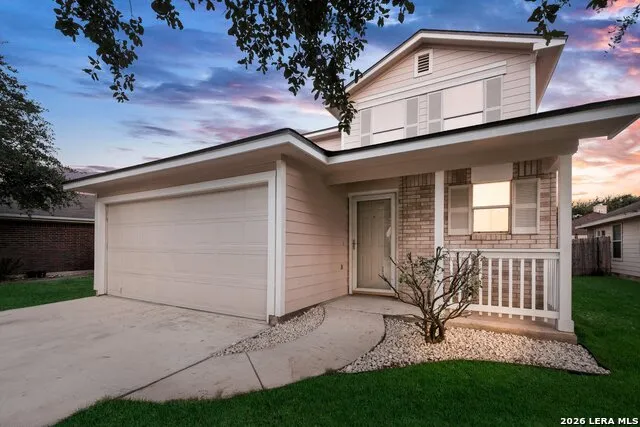 6814 FREEDOM RDG San Antonio, TX 78242