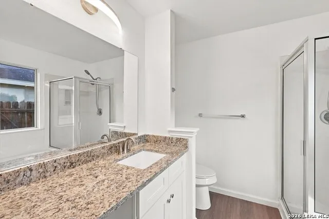 6814 FREEDOM RDG San Antonio, TX 78242