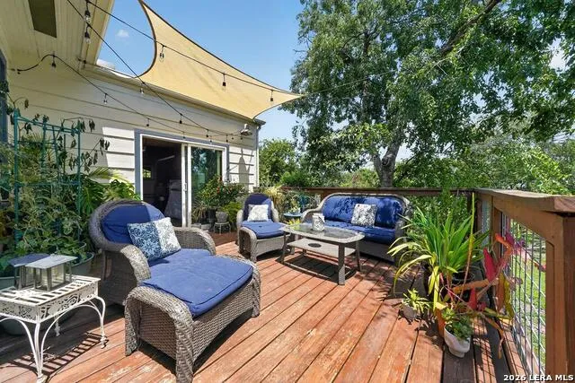 713 Bluebell Rd. Kerrville, TX 78028