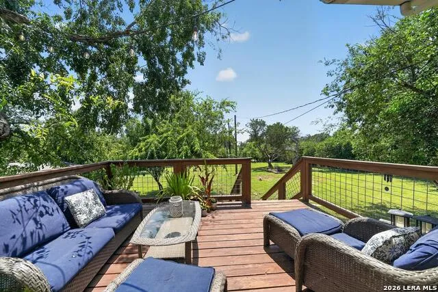 713 Bluebell Rd. Kerrville, TX 78028