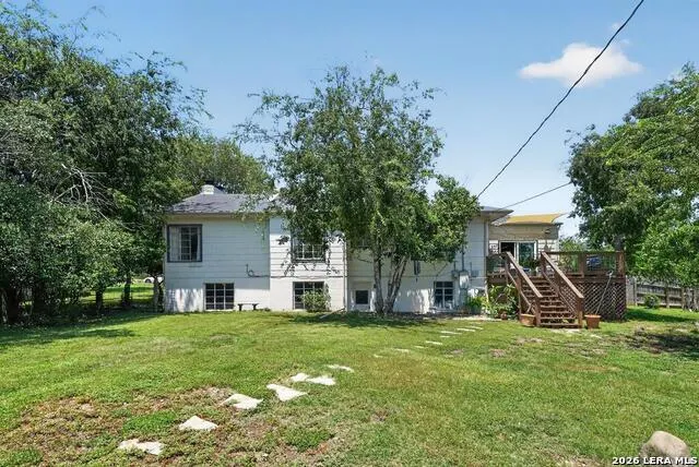 713 Bluebell Rd. Kerrville, TX 78028