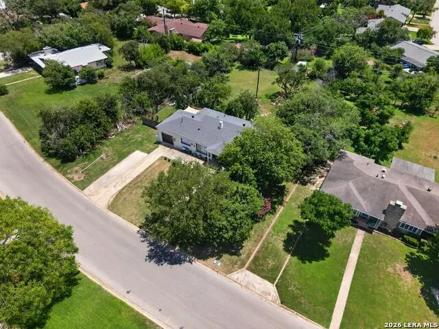 713 Bluebell Rd. Kerrville, TX 78028