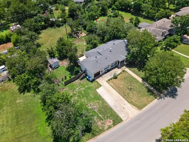 713 Bluebell Rd. Kerrville, TX 78028
