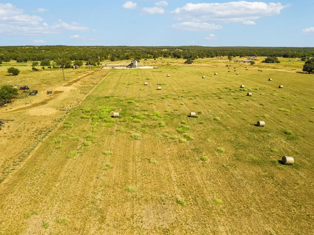 E Sh 21 Paige, TX 78659