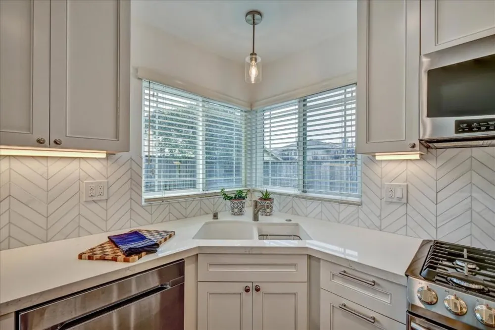 240 Marvilla Circle Pacifica, CA 94044