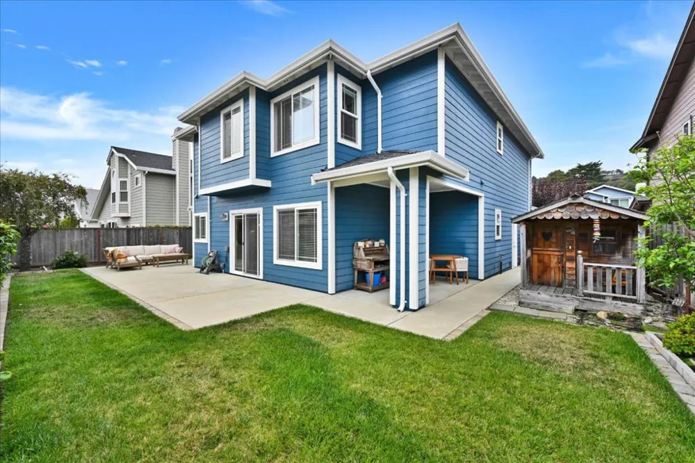 240 Marvilla Circle Pacifica, CA 94044