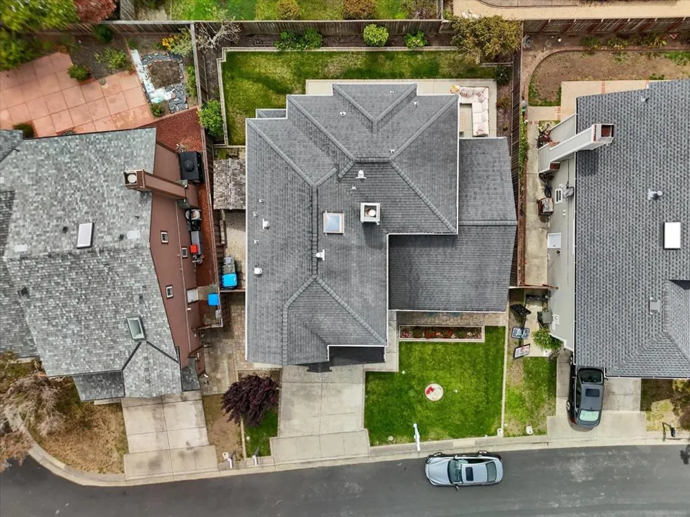 240 Marvilla Circle Pacifica, CA 94044