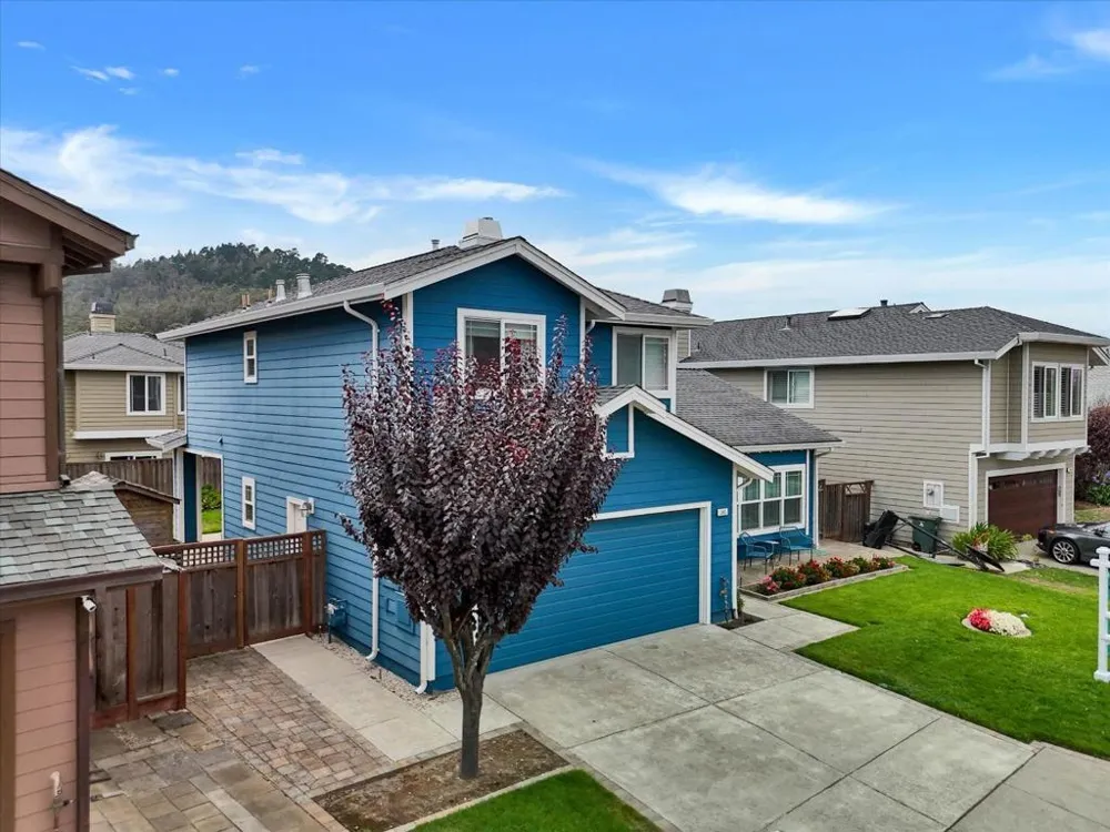 240 Marvilla Circle Pacifica, CA 94044