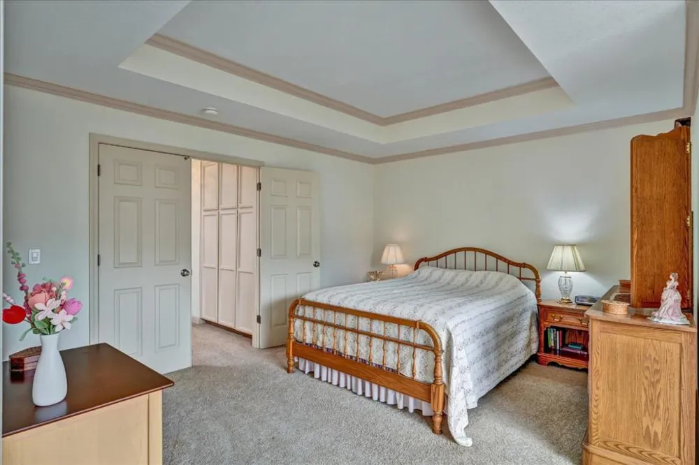 240 Marvilla Circle Pacifica, CA 94044