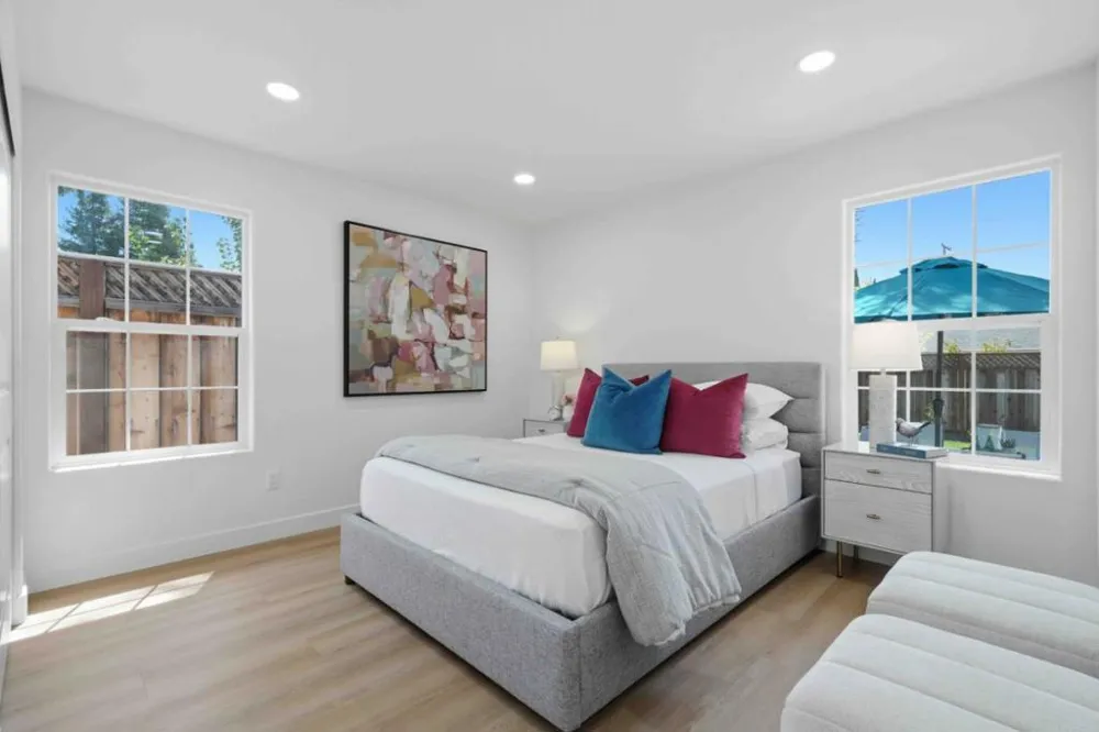 537 7th Avenue Menlo Park, CA 94025