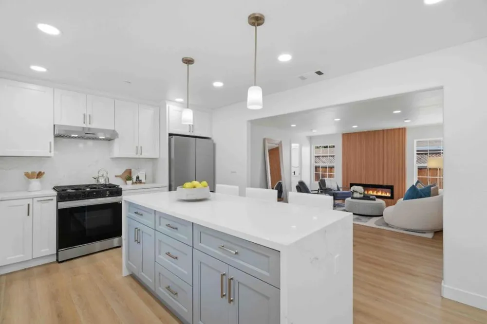 537 7th Avenue Menlo Park, CA 94025
