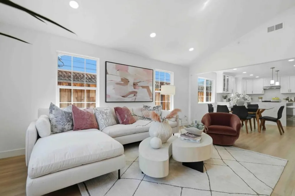 537 7th Avenue Menlo Park, CA 94025
