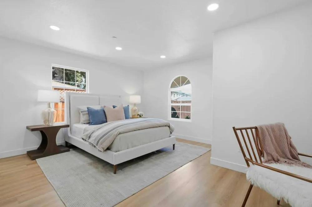 537 7th Avenue Menlo Park, CA 94025