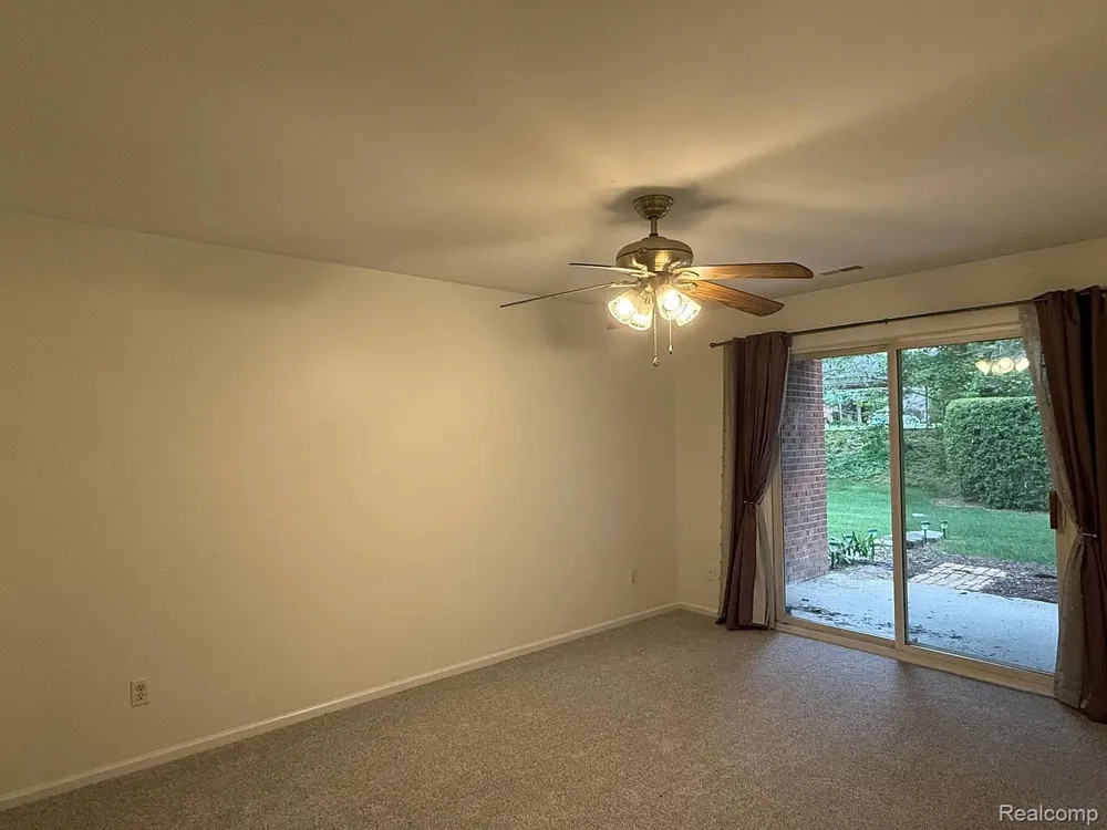 44837 Marigold Drive Sterling Heights City, MI 48314