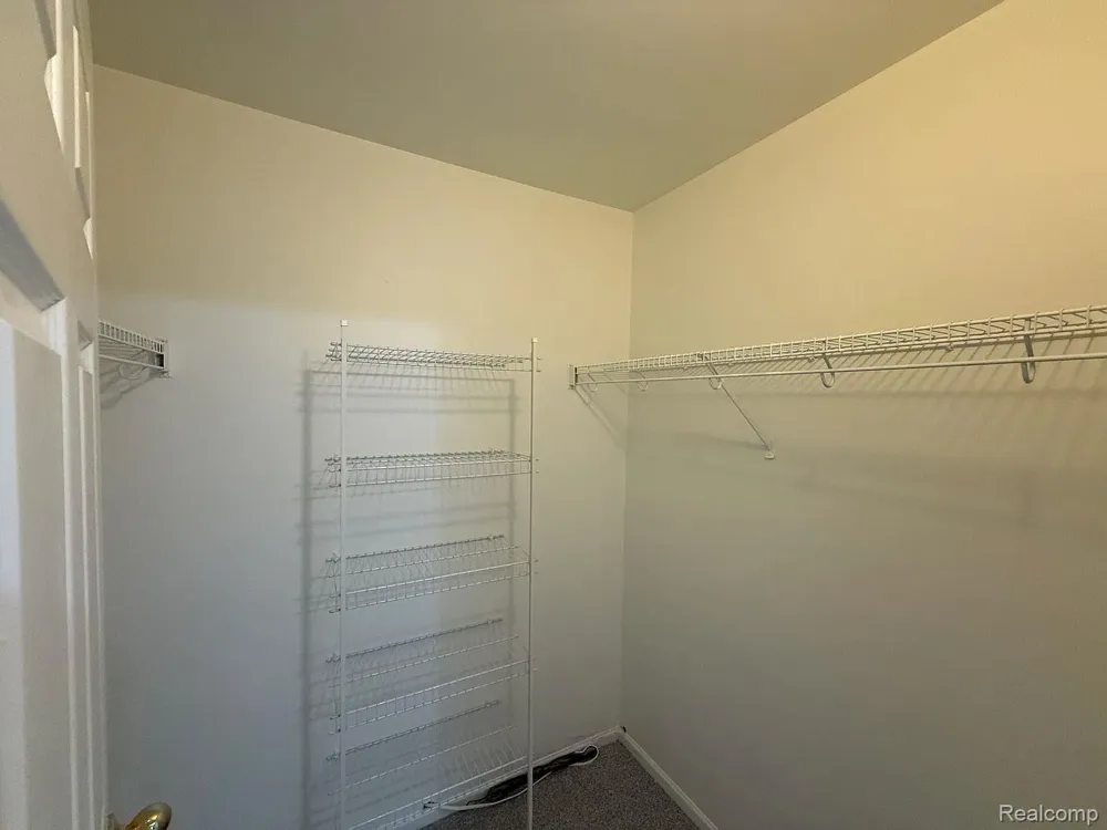 44837 Marigold Drive Sterling Heights City, MI 48314