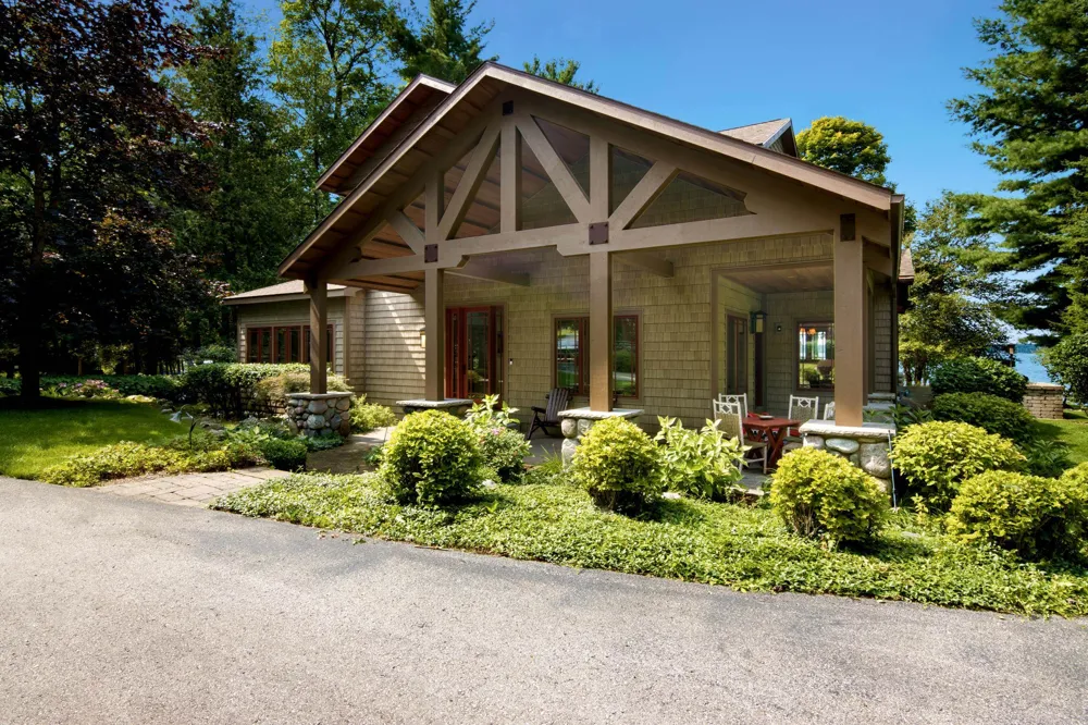 3463 NE Torch Lake Drive Central Lake Township, MI 49622