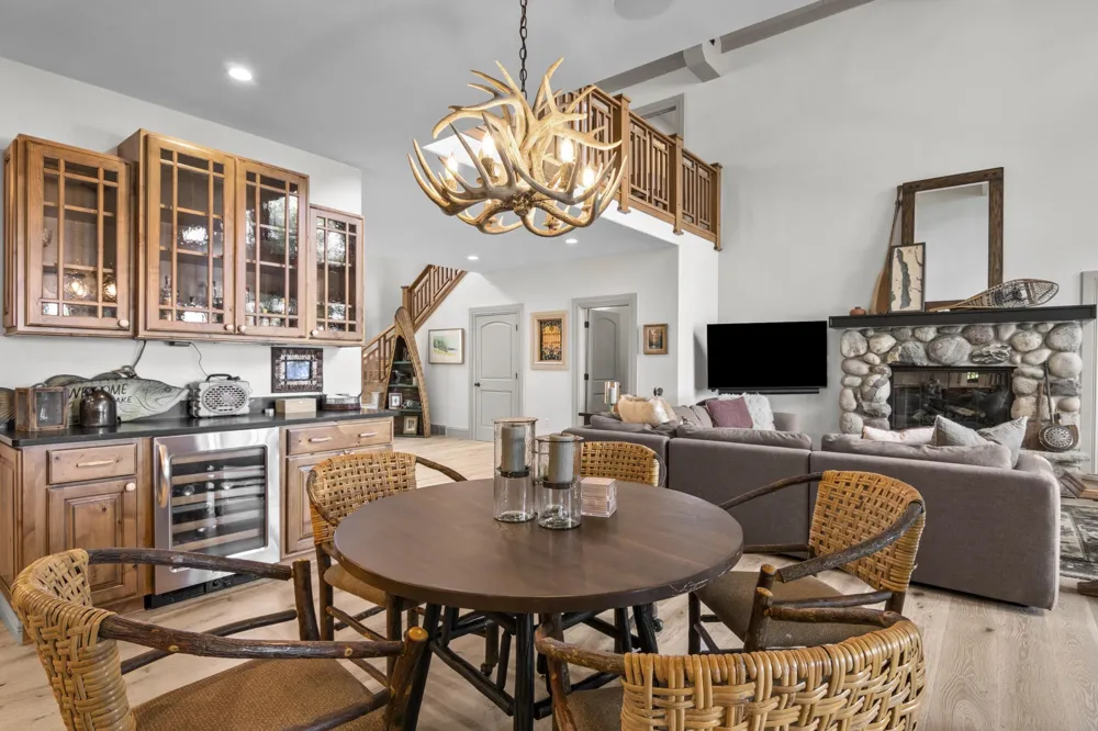 3463 NE Torch Lake Drive Central Lake Township, MI 49622