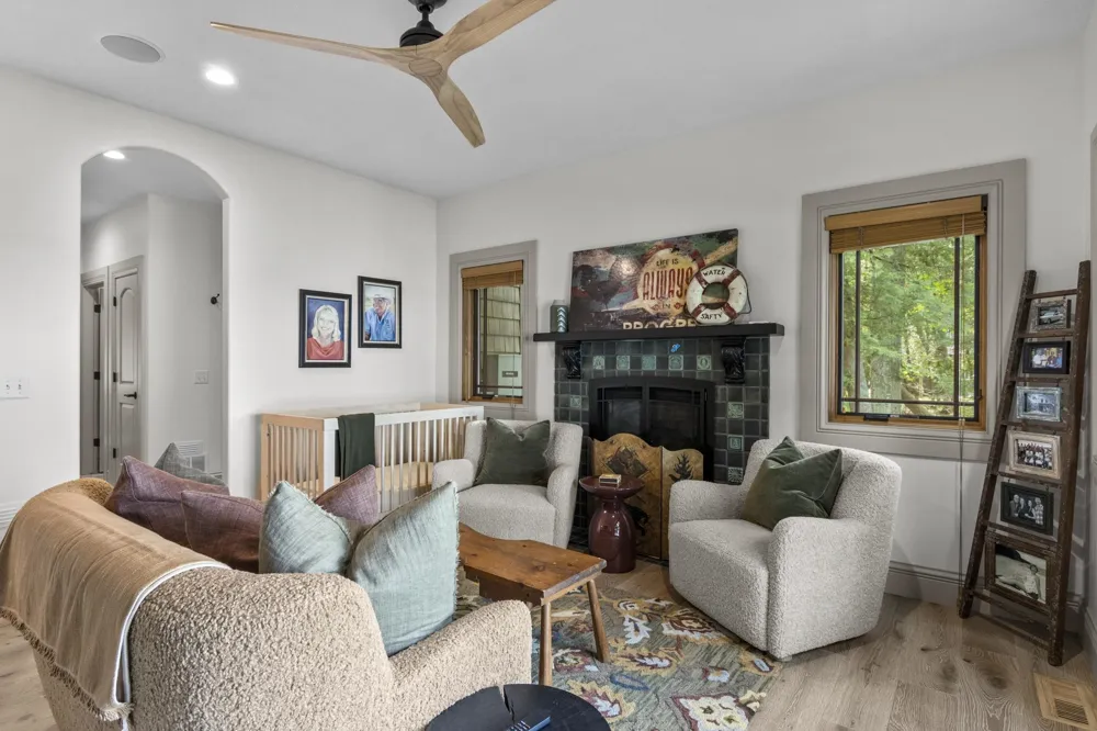 3463 NE Torch Lake Drive Central Lake Township, MI 49622