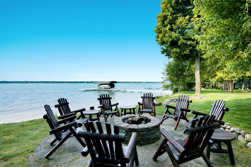 3463 NE Torch Lake Drive Central Lake Township, MI 49622