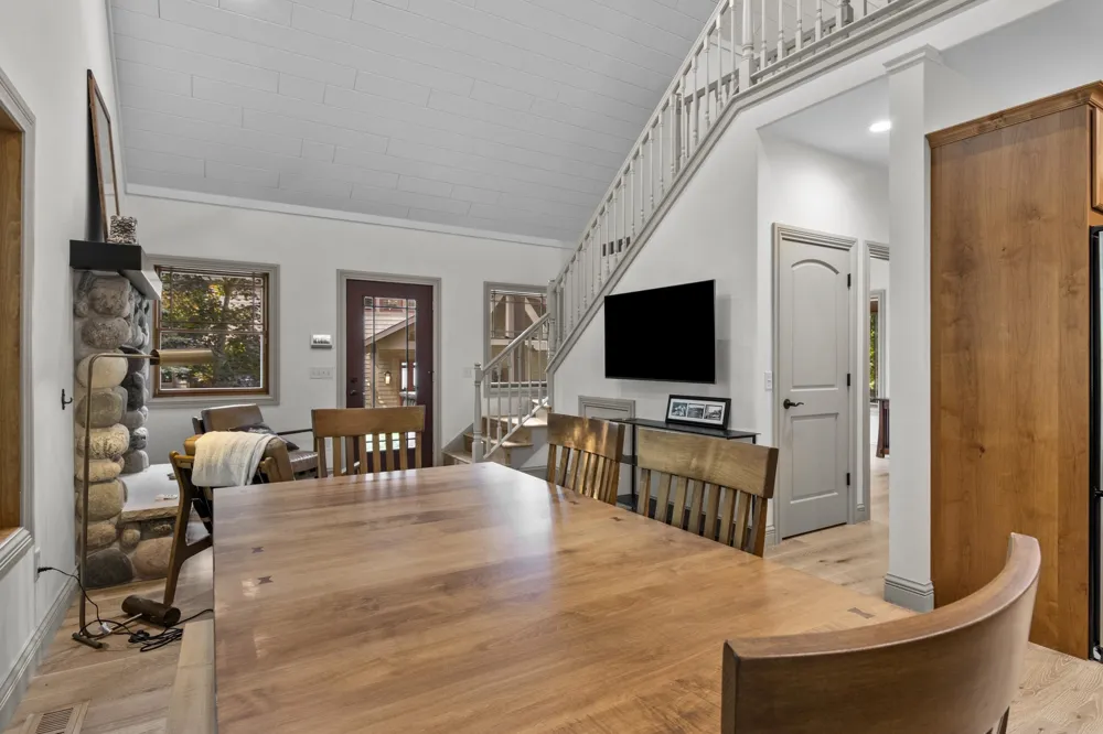 3463 NE Torch Lake Drive Central Lake Township, MI 49622