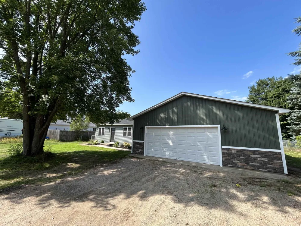 4358 S Manor Wood Drive Blair Township, MI 49685