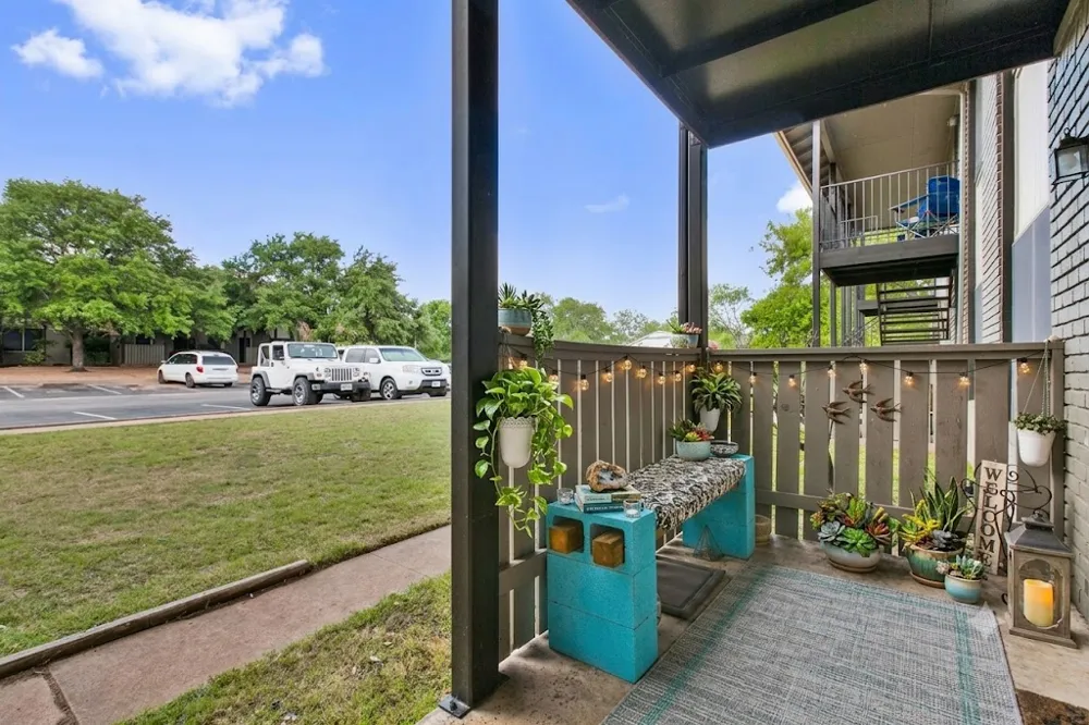11519 PecanCreek Parkway #8 Austin, TX 78750