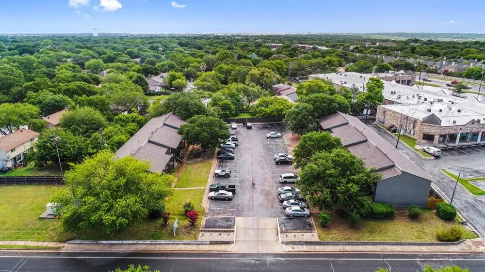 11519 PecanCreek Parkway #8 Austin, TX 78750