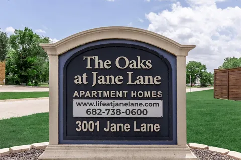 3001 Jane Lane #302