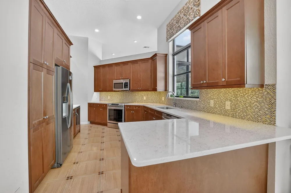 6301 NW 25th Way Boca Raton, FL 33496