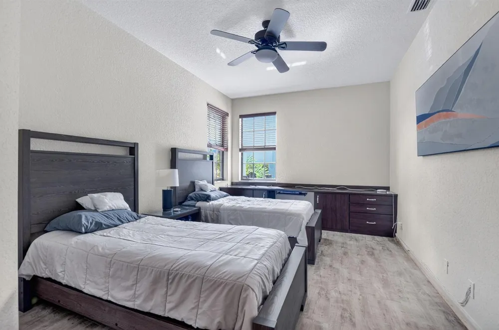 6301 NW 25th Way Boca Raton, FL 33496