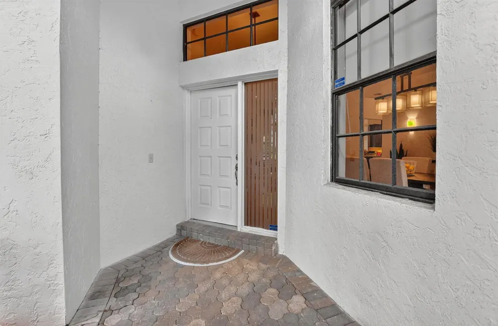 6301 NW 25th Way Boca Raton, FL 33496