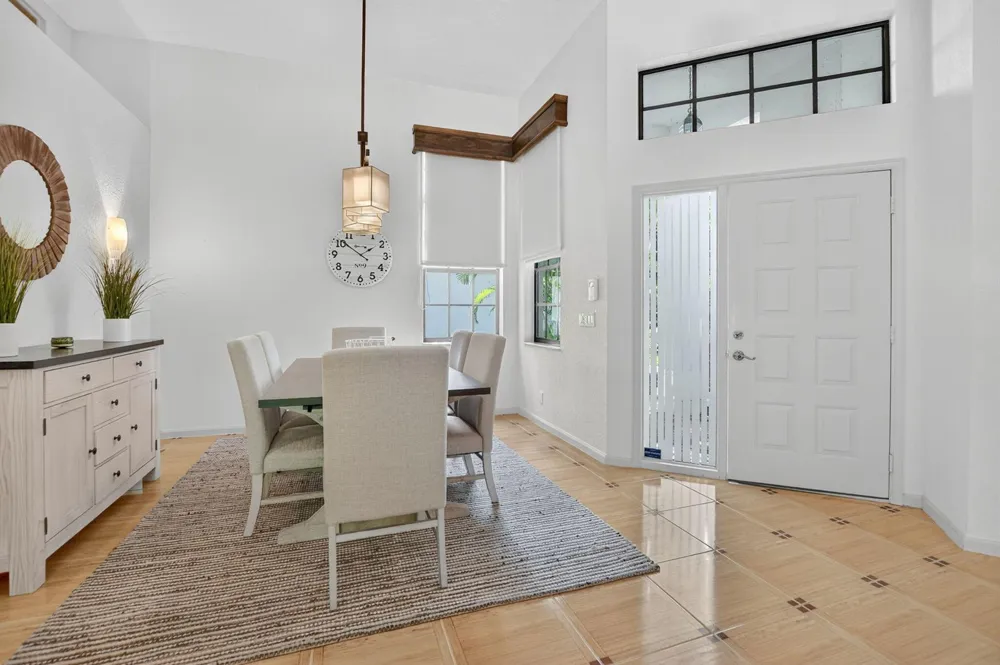 6301 NW 25th Way Boca Raton, FL 33496